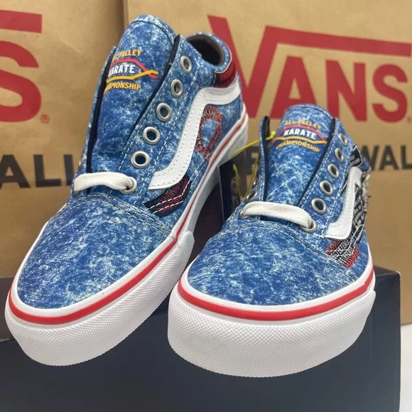 Vans Men's Old SkoolCobra Kai Multi/True White SneakersVN0A3WKT6GL